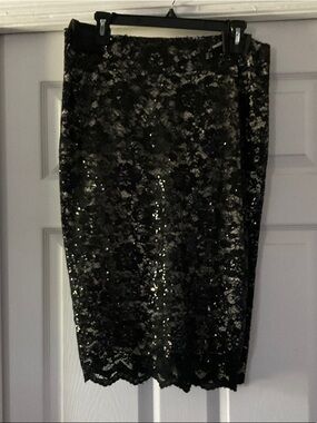 Badgley Mischka Black Sequin Lace Pencil Skirt